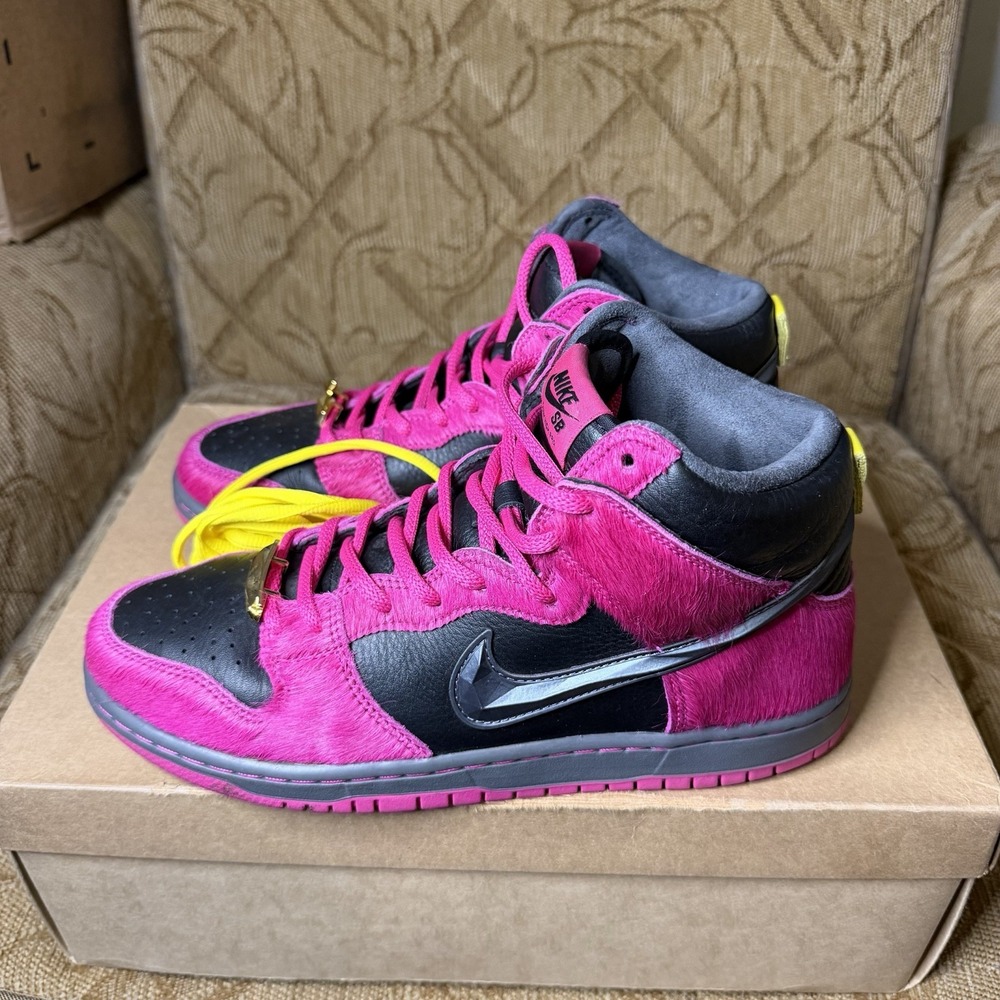 Nike SB Dunk High Run The Jewels DX4356-600 Mens Size 8 Pink No Box Extra Laces
